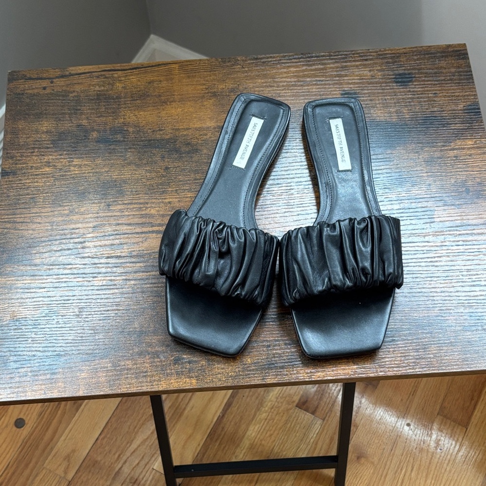 Saks Fifth Avenue Black Ruched Strap Slide Sandals